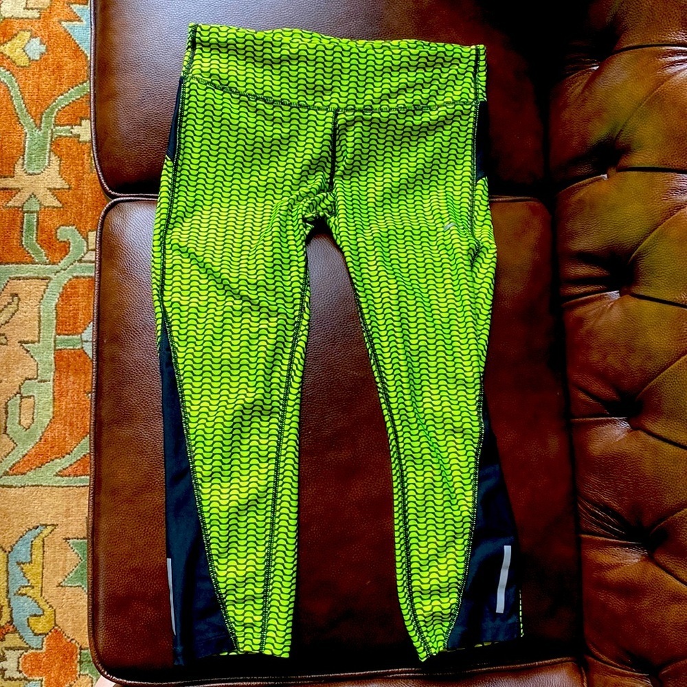 Nike Dri-FIT Running Capri Leggings Volt Yellow Size M NWOT
